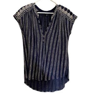 Lucky Brand Boho V- neck Top sz M
